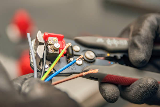 Best Emergency Electrician Near Me  in Crompond, NY
